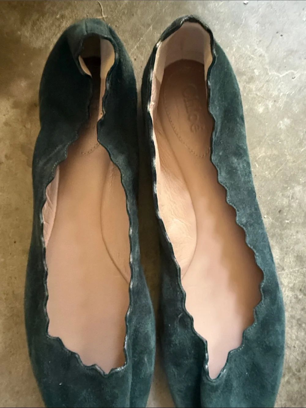 Chloé Dark Green Suede Scalloped Ballet Flats